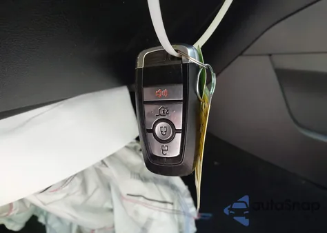 2022 Ford Explorer Xlt from USA, damaged, VIN 1FMSK7DH5NGA12120